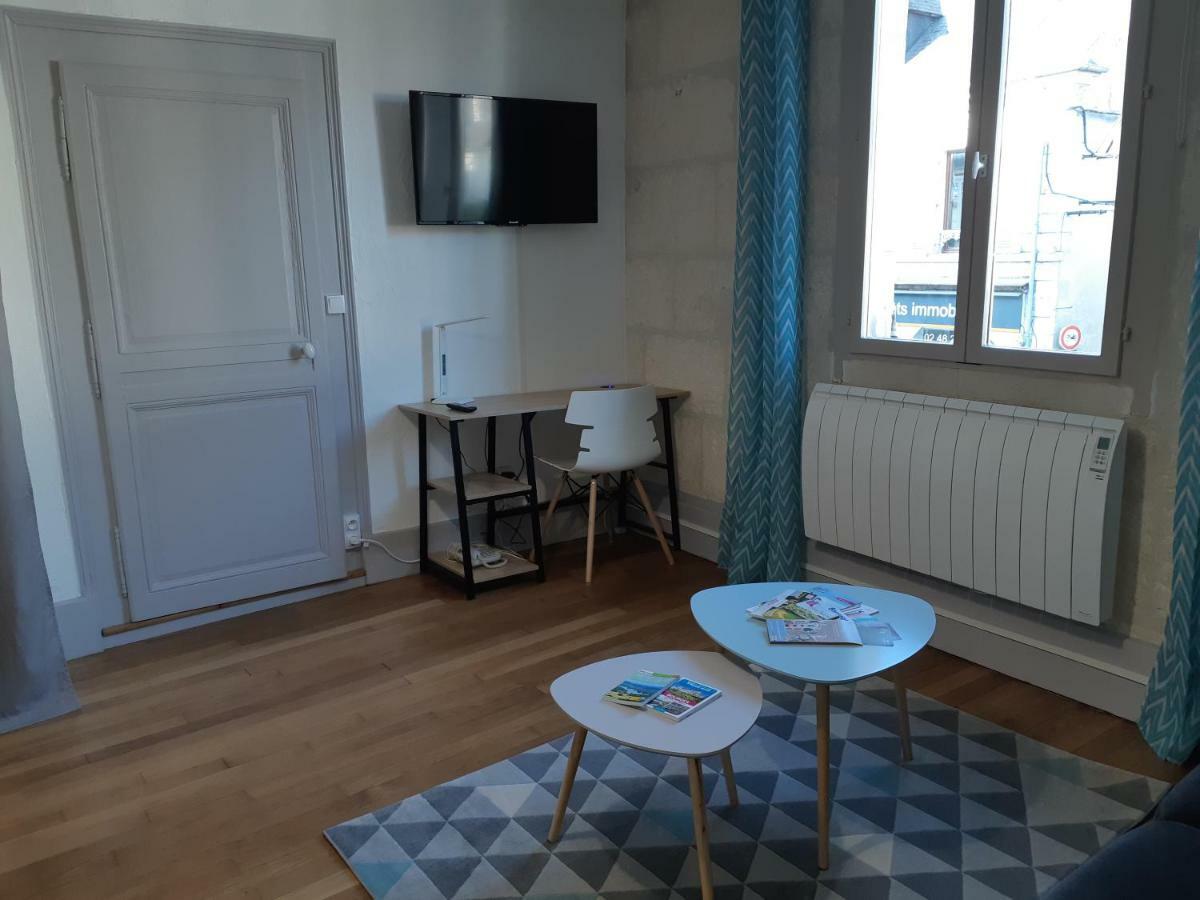Le Vaillant, Appartement T2, Proche Gare, Hyper-Centre Et Marais, 1 A 2 Personnes, Wifi Bourges Exterior photo